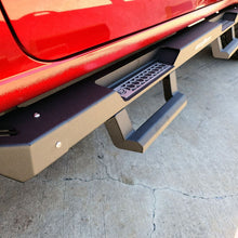 Load image into Gallery viewer, ATTITUDE MODULAR SIDE STEPS - BLACK - 2020-2022 CHEVY/GMC CREW CAB Chassis Unlimited Inc.