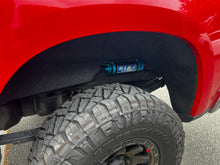 Load image into Gallery viewer, Cognito 6-Inch Elite Lift Kit with King 2.5 Remote Reservoir Shocks For 19-25+ Silverado/Sierra 1500 2WD/4WD Including AT4 and Trail Boss