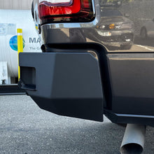 Load image into Gallery viewer, 2019-2023 RAM 2500/3500 OCTANE REAR BUMPER Motor Vehicle Parts Chassis Unlimited Inc.