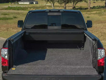 Load image into Gallery viewer, Pace Edwards UltraGroove Electric Retractable Tonneau Cover Silverado Sierra 2500/3500HD