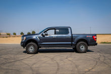 Load image into Gallery viewer, Cognito 2.5-Inch Performance Leveling Kit with Elka 2.0 IFP shocks for 21-25 Ford F-150 4WD