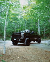 Load image into Gallery viewer, Cognito 4-Inch Elite Lift Kit with Elka 2.5 reservoir shocks for 20-25+ Silverado/Sierra 2500/3500 2WD/4WD
