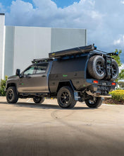 Load image into Gallery viewer, Cognito 4-Inch Elite Lift Kit with Elka 2.5 reservoir shocks for 20-25+ Silverado/Sierra 2500/3500 2WD/4WD