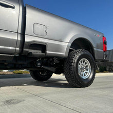 Load image into Gallery viewer, Torxz Traction Bar Kit, 2017+ DRW F350/F450
