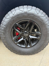 Load image into Gallery viewer, BORA/SCOVEL 0.65" Spacers for 6x139.7 Sierra/Silverado 1500 (2014-2026+) [GEN2]
