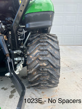 Load image into Gallery viewer, [BORA] 2&quot; John Deere Wheel Spacers 1023E / 1025R
