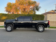 Load image into Gallery viewer, [BORA/SCOVEL EXCLUSIVE] 1.65" Chevy/GMC 2500/3500 (2011-2026+) Aluminum Spacers, 8x180

