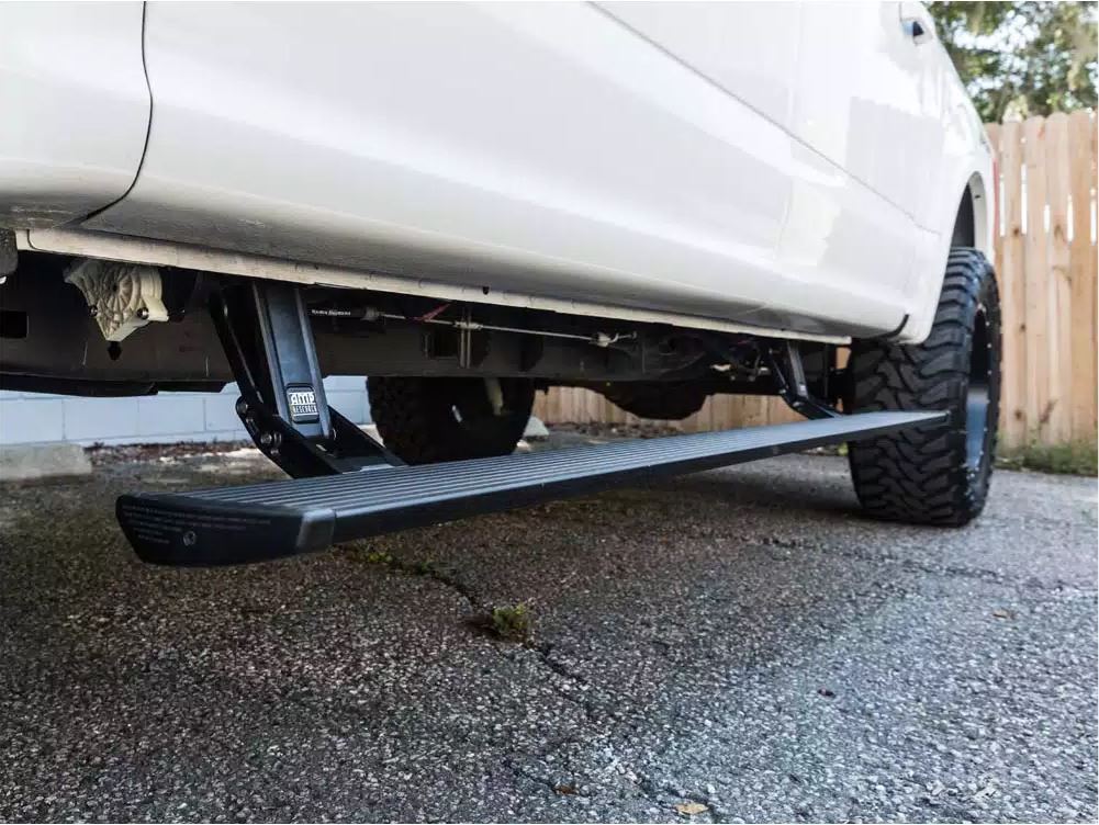 AMP RESEARCH POWER STEP RUNNING BOARDS (17-19 L5P 6.6L Diesel)