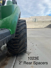 Load image into Gallery viewer, [BORA] 2&quot; John Deere Wheel Spacers 1023E / 1025R
