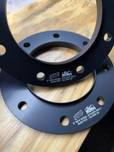 Load image into Gallery viewer, BORA Chevy/GMC 3500 (2011-2026+) Dually Aluminum Spacers, 8x210 bolt pattern, 154.2 hub. [3/8" or 1/2" PAIR]
