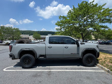 Load image into Gallery viewer, Cognito 2.5-Inch Standard Lift Kit, 2024+ 2500HD AT4X/ZR2
